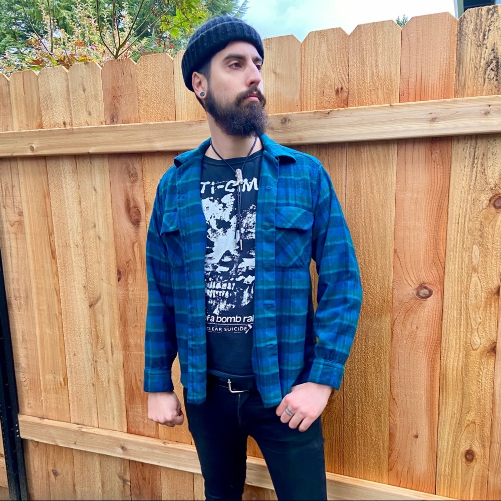 Pendleton blue plaid button shirt ⚔️🌼